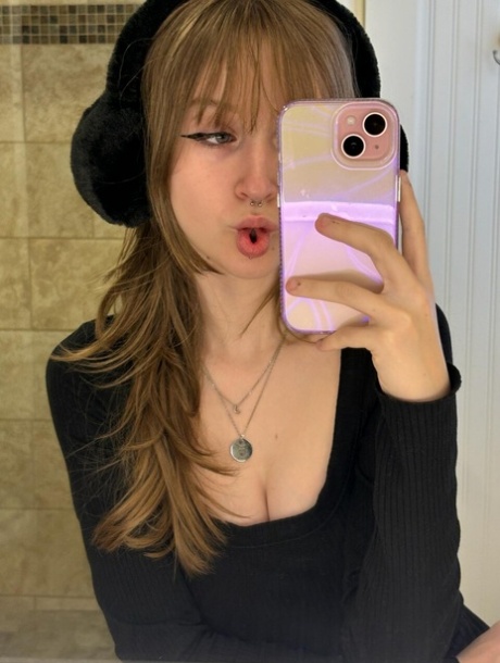 homemade selfie art nude pics