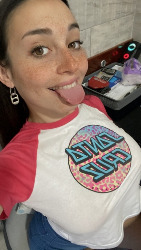 freckles top pic