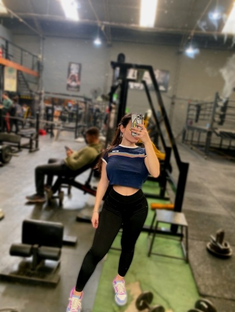 teen selfie free xxx photos