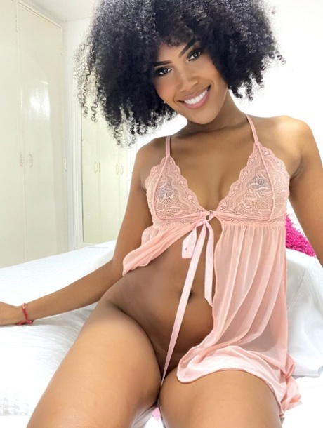skinny ebony hd pictures