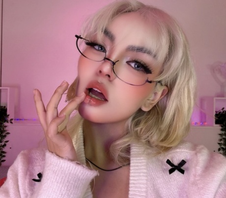 skinny nerd pornographic images