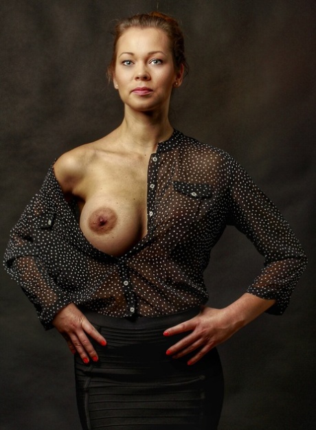 milf doggy style perfect pic