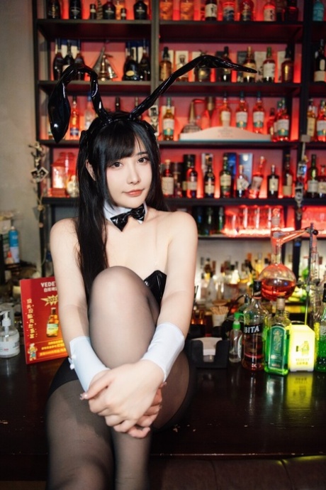 sexy asian free naked picture