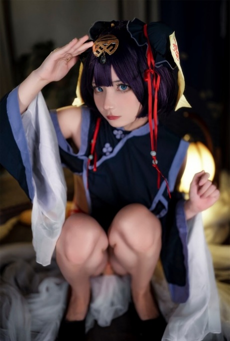 costume hot photos