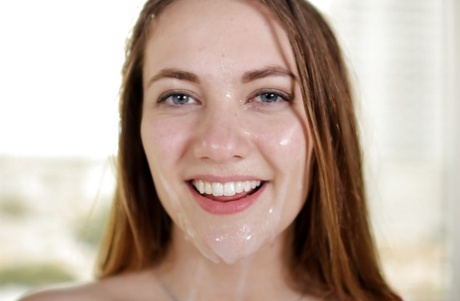 Samantha Hayes hd star picture