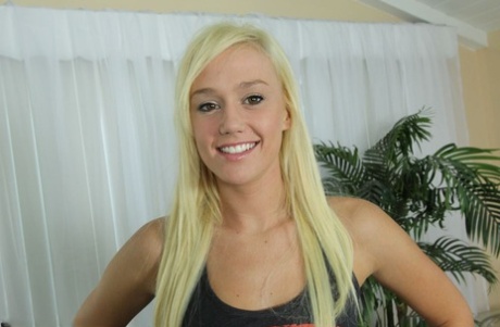 Molly Rae art pornstar img