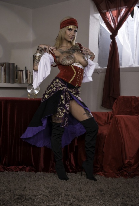 Bonnie Rotten star hot pics