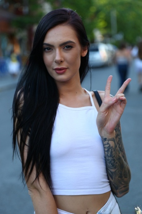 Marley Brinx star pretty galleries