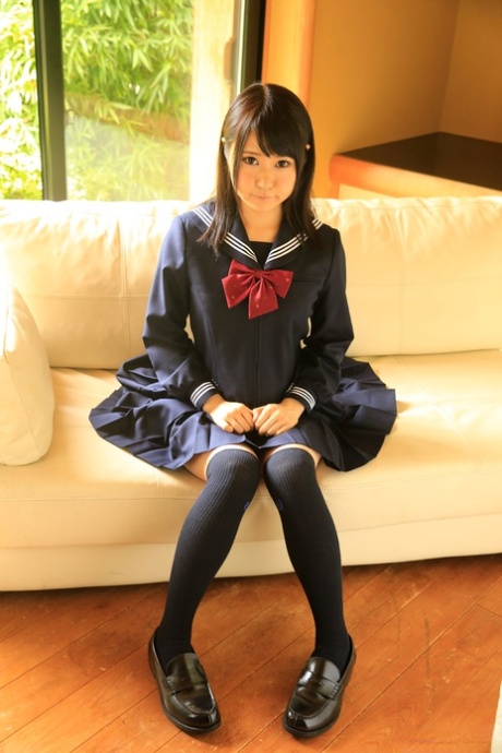 asian schoolgirl hot naked img