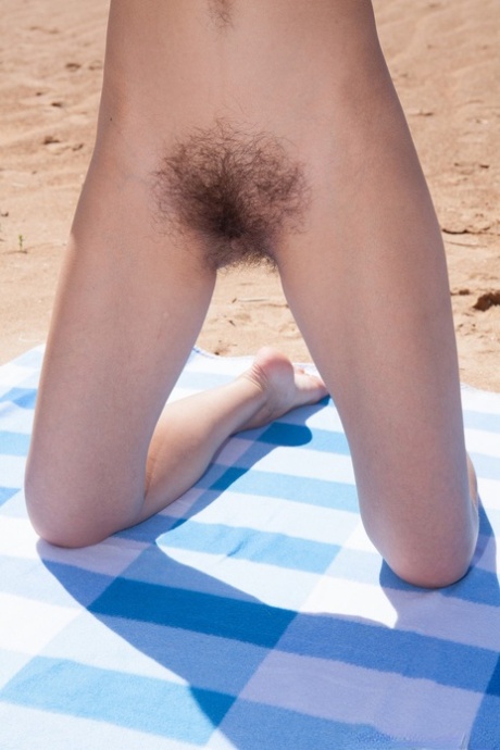 beach pussy beautiful naked images