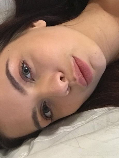 Emily Mayers beautiful model images