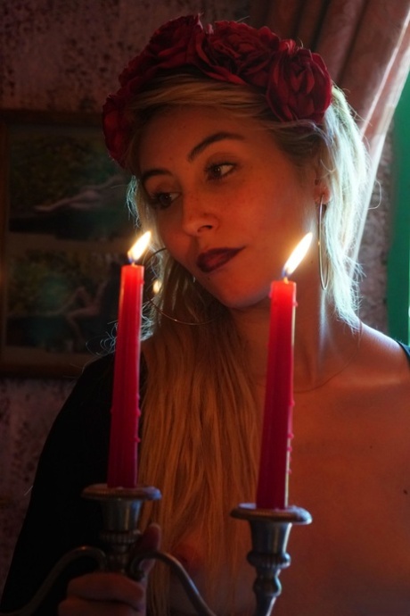 Harmonie Marquise pretty pornstar image