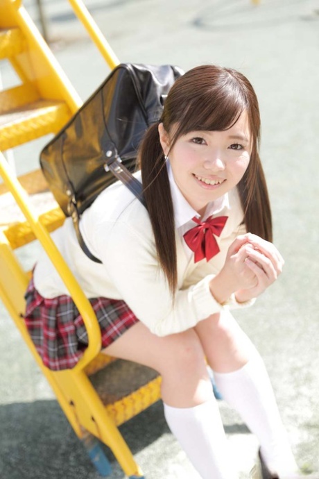 japanese schoolgirl beautiful porn archive