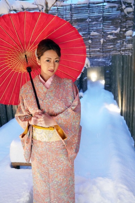asian outdoor beautiful naked galleries