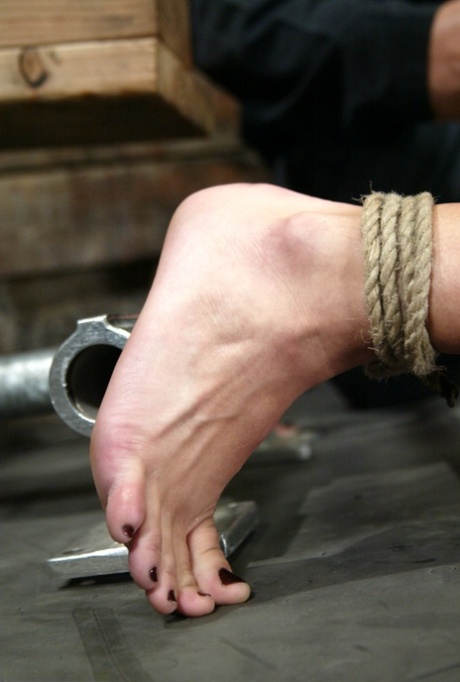 chubby bondage hot porn img