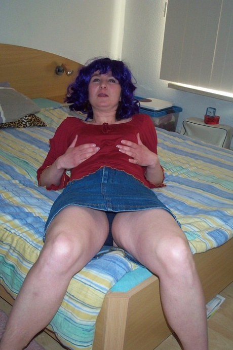 mature skirt perfect galleries