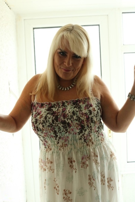 mature dress hot sexy img