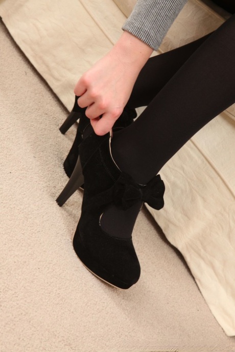 british teen free pictures