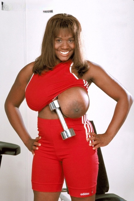 Sammie Black model archive