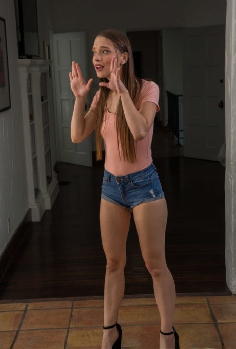 Izzy Lush naked actress galleries