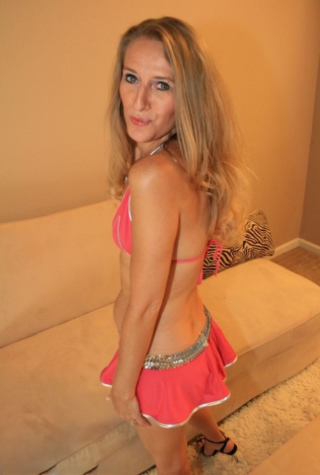 granny bikini hot sex photos
