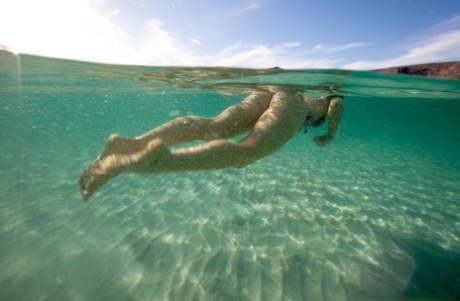 underwater sexy nude photo