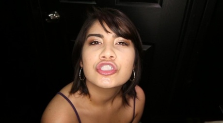 latina cum in mouth hot porn image