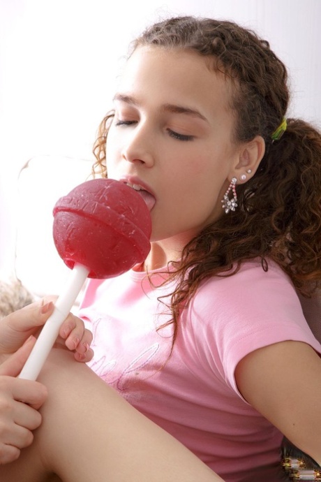 teen blowjob beautiful xxx pictures