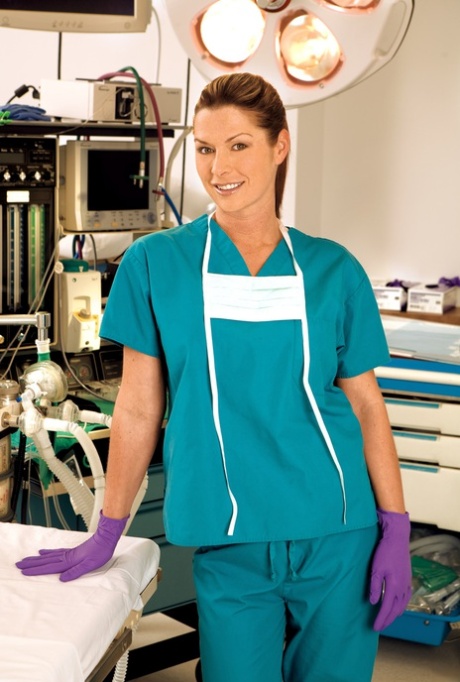 sexy nurse erotic photos