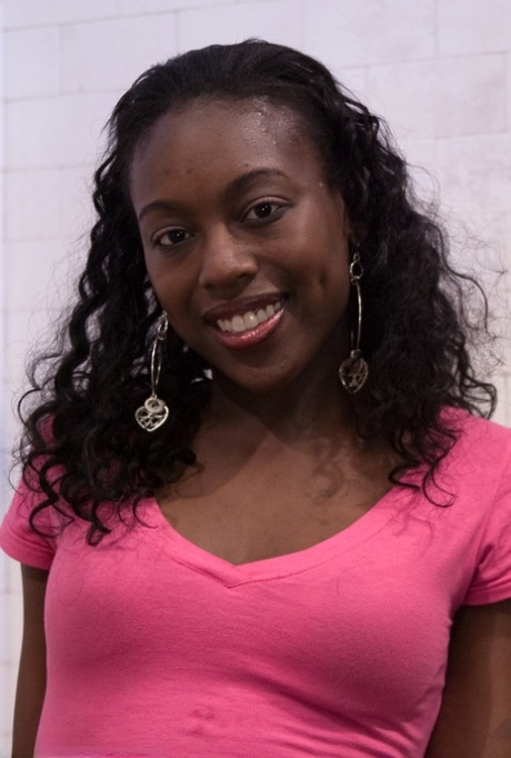 black amateur hot picture