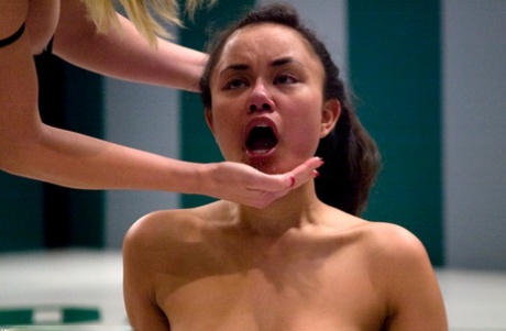 Annie Cruz hd pornstar pic