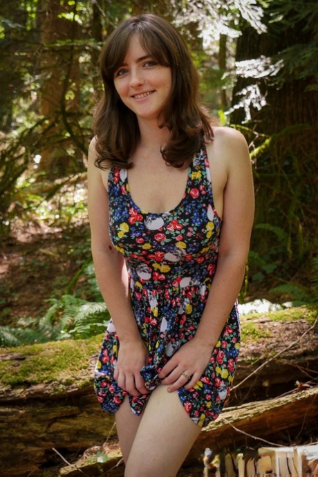 Raven Snow top actress img