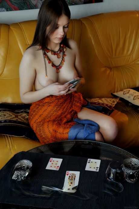 busty petite top galleries