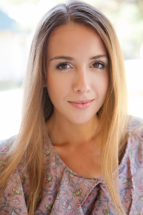 Lina Diamond sexy actress archive