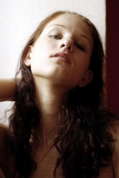 slim teen beautiful porn photo