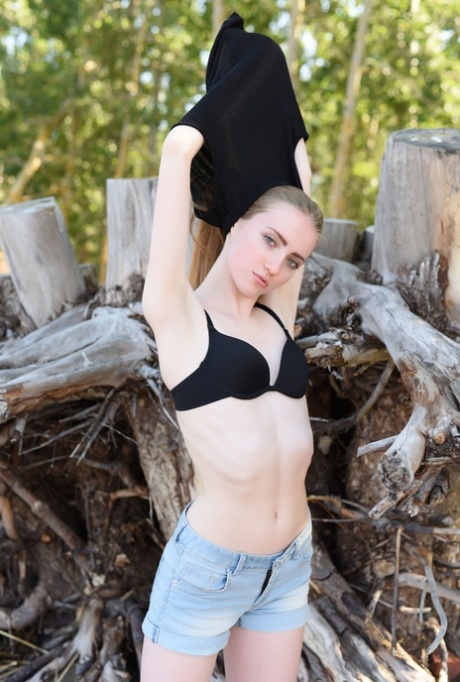 athletic beautiful porn image