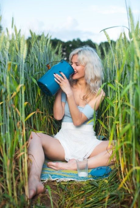 Meadow pornographic actress photos