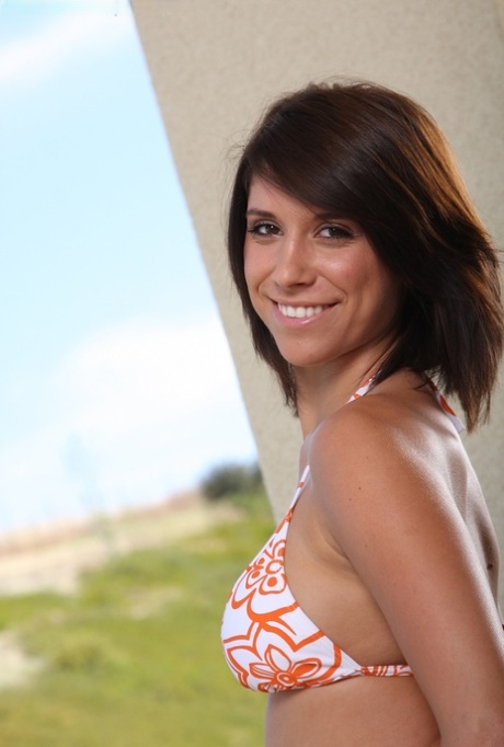Miley Ann hd model picture