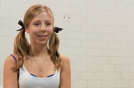 lesbian shower beautiful naked pictures