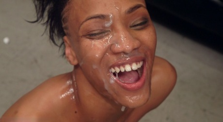 ebony gangbang sexy nude pics