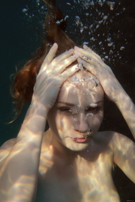 Frida Stark model pictures