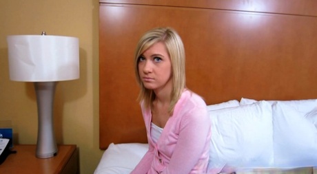Chloe Brooke top pornstar pics