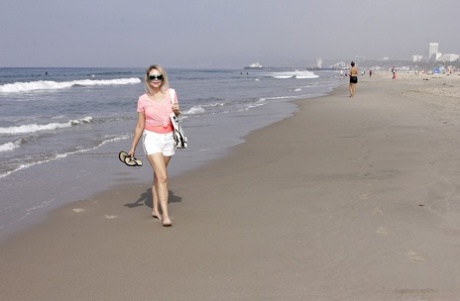mature beach nude pictures