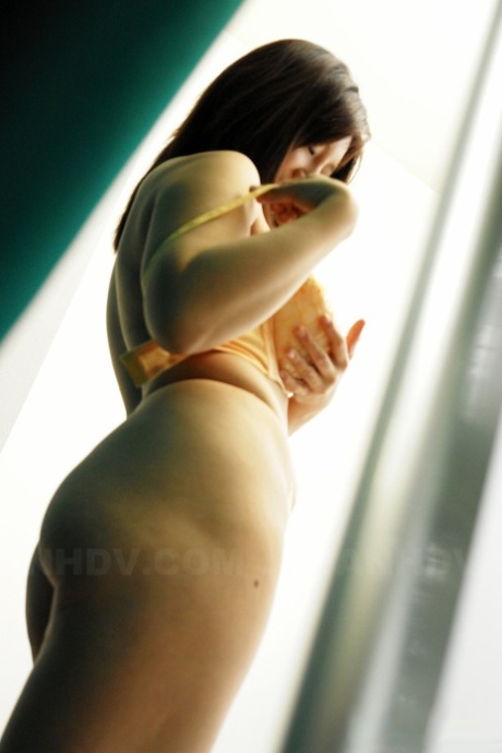 fat ass asian naked img