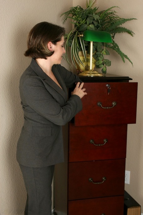 milf secretary hot naked images