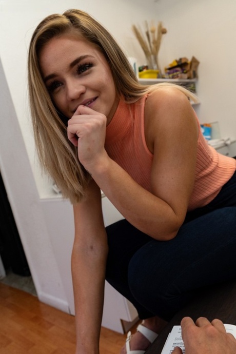 Scarlett Fall free model galleries