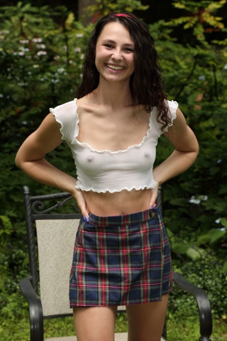 Liz Jordan sexy model gallery
