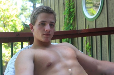 solo male sexy xxx gallery