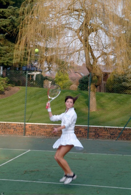tennis free sexy images