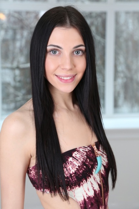 black hair nude photos